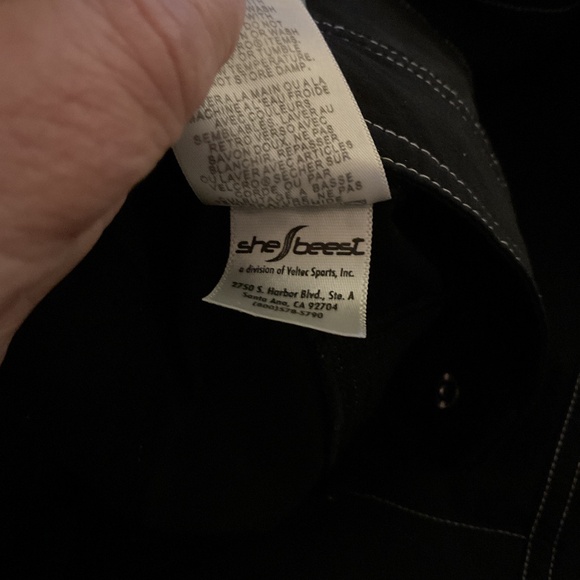 SHEBEEST BOARD-RIDER ,CYCLE SHORTS/ CAPRIS WITH CONTOURED KNEE - Picture 5 of 6